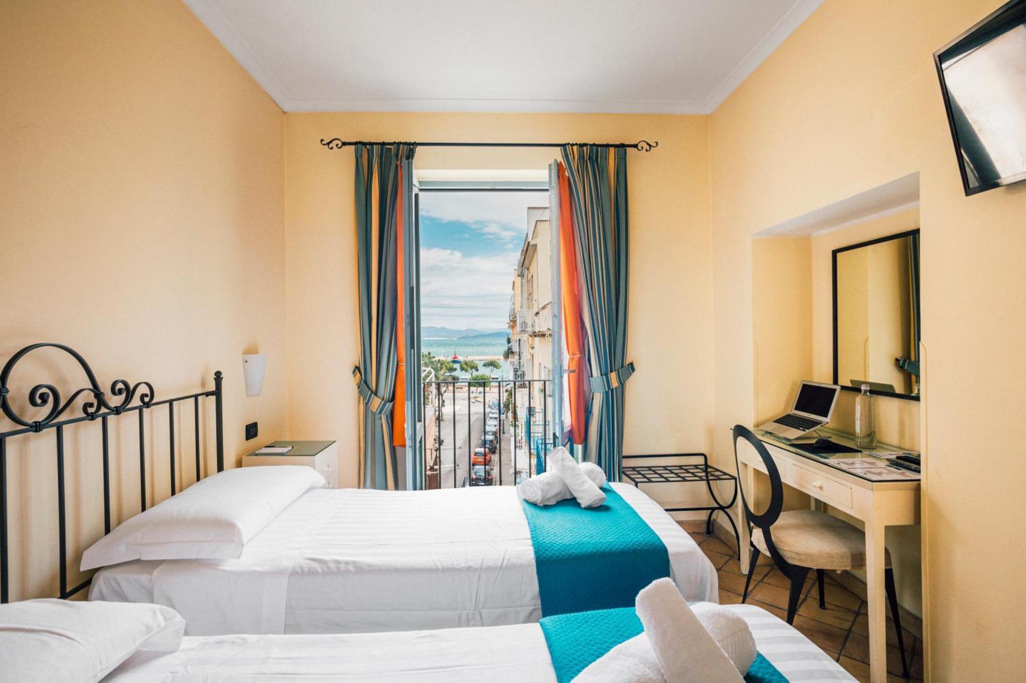 Il Quartuccio Gaeta Bed & Breakfast Ngoại thất bức ảnh