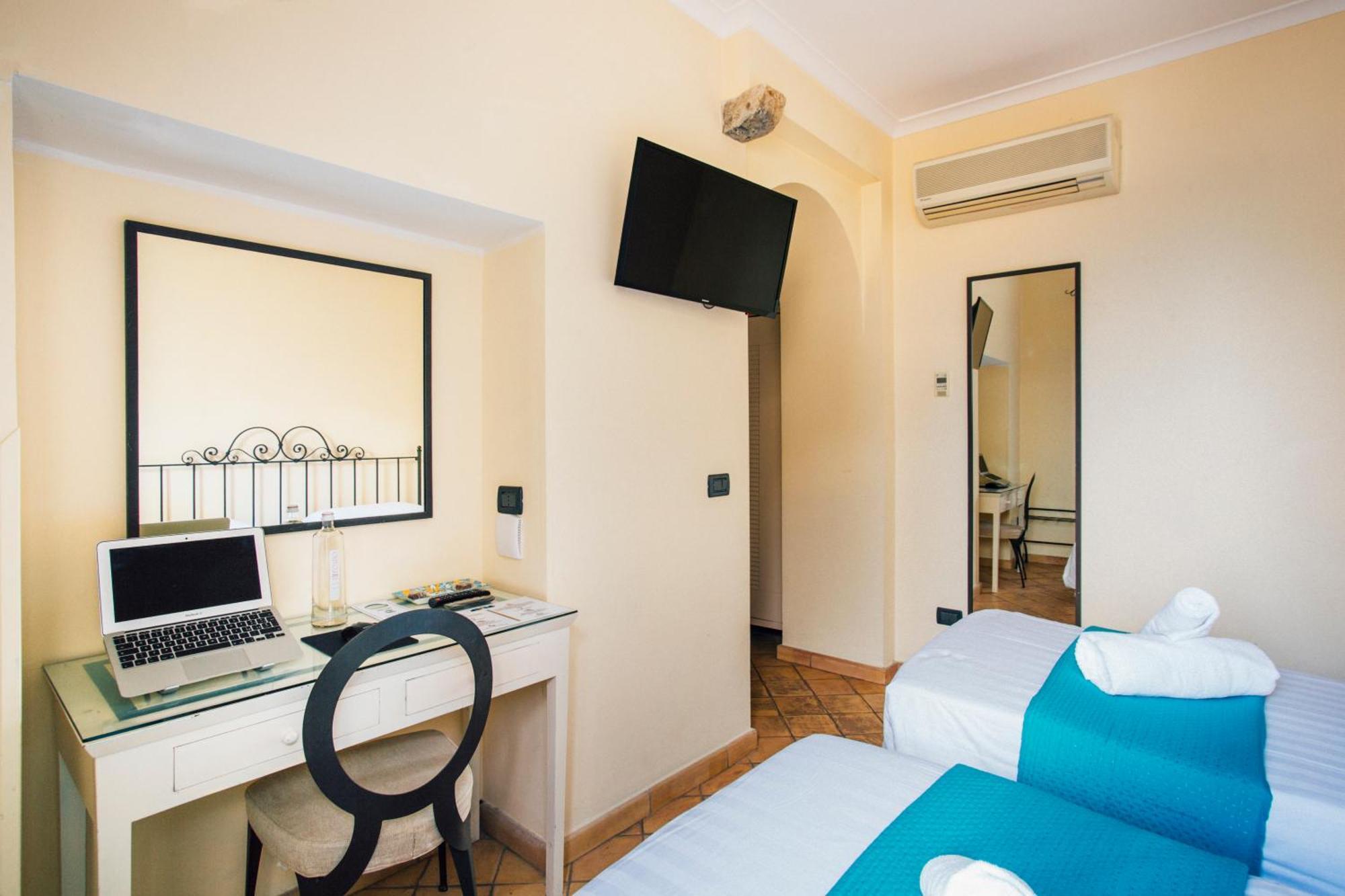 Il Quartuccio Gaeta Bed & Breakfast Ngoại thất bức ảnh